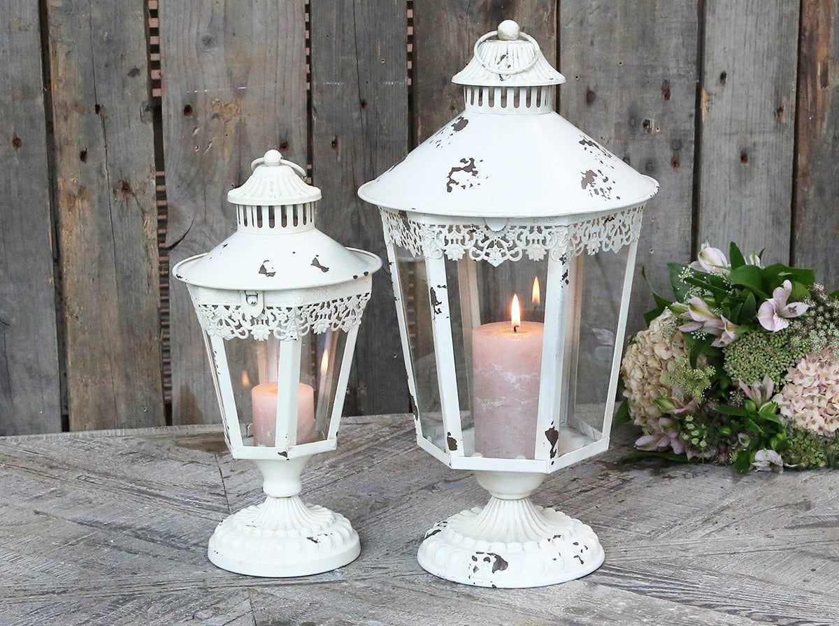 Chic AntiqueLantern on foot Large